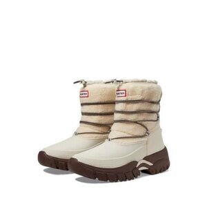 Hunter Cream and Brown Snow Boots